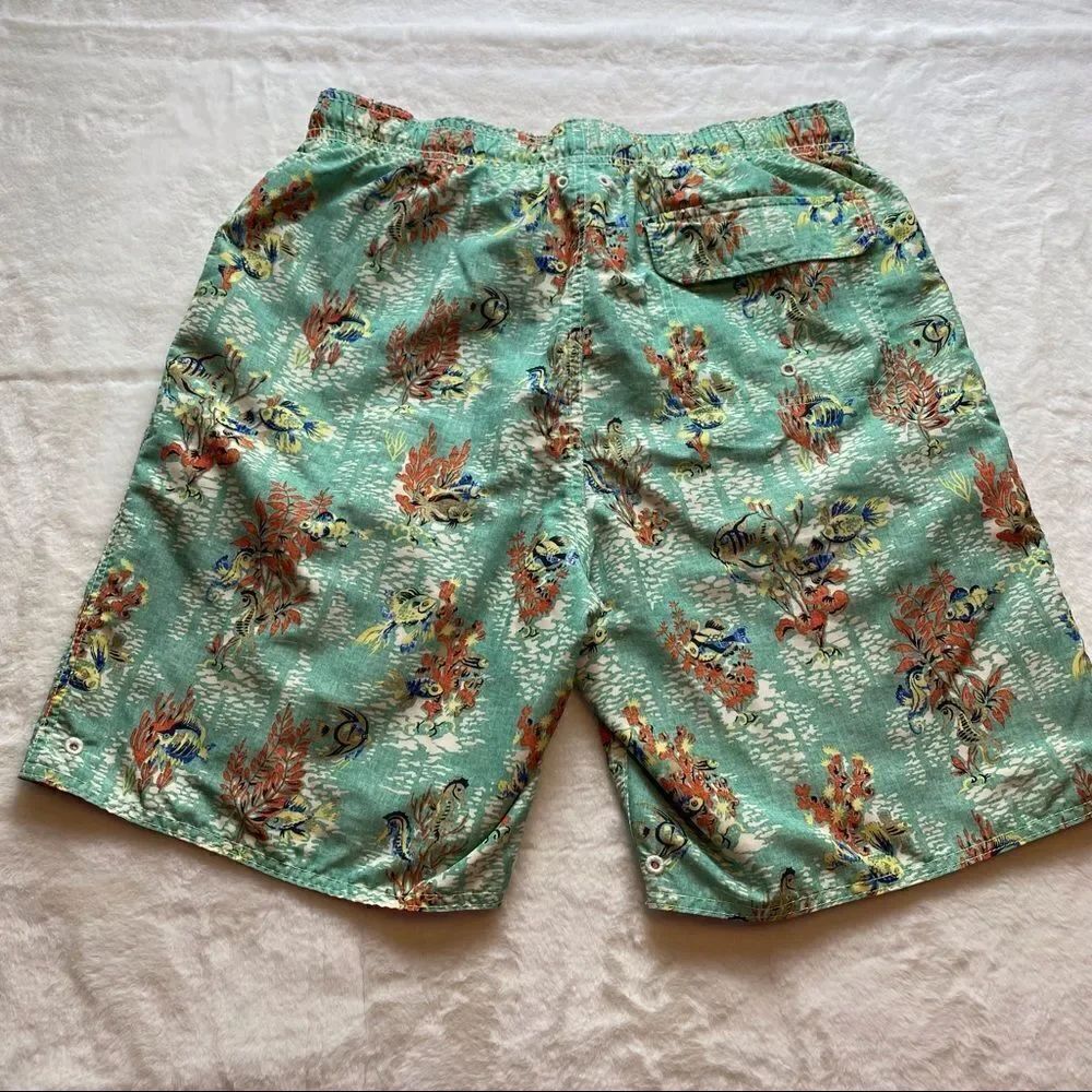 Lands’ End Reversible Swim Trunks Size Medium - Picture 2 of 12